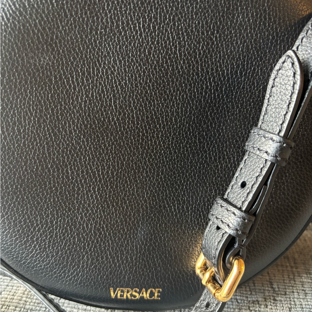 Versace Circular Black Crossbody Bag with Gold Medusa - Picture 4 of 7